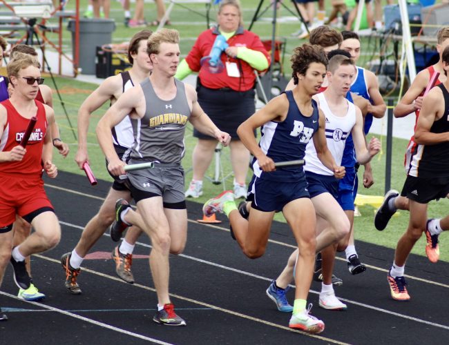 Mac Leads Off the 4x8 Mac Leads Off the 4x8